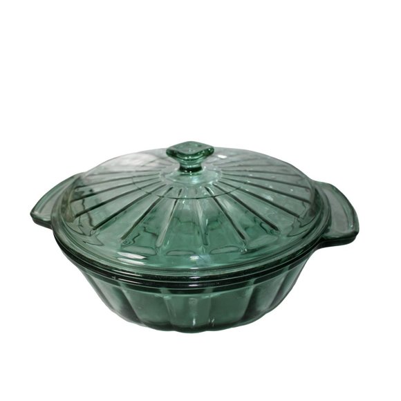 80s-90s, Round Casserole w/Lid, Green Anchor Hocking, Excellent, 2 Q - Picture 1 of 10